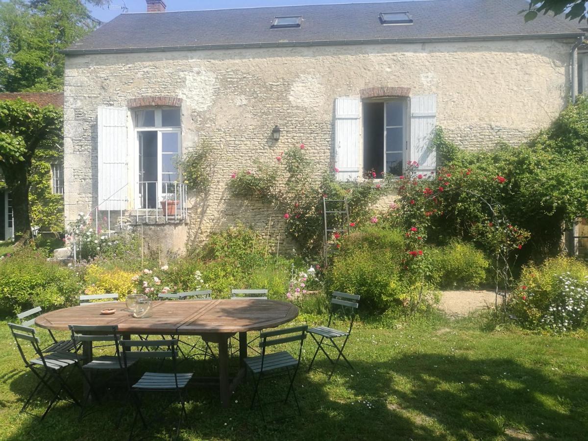 Chez Zaza Stigny Exterior foto